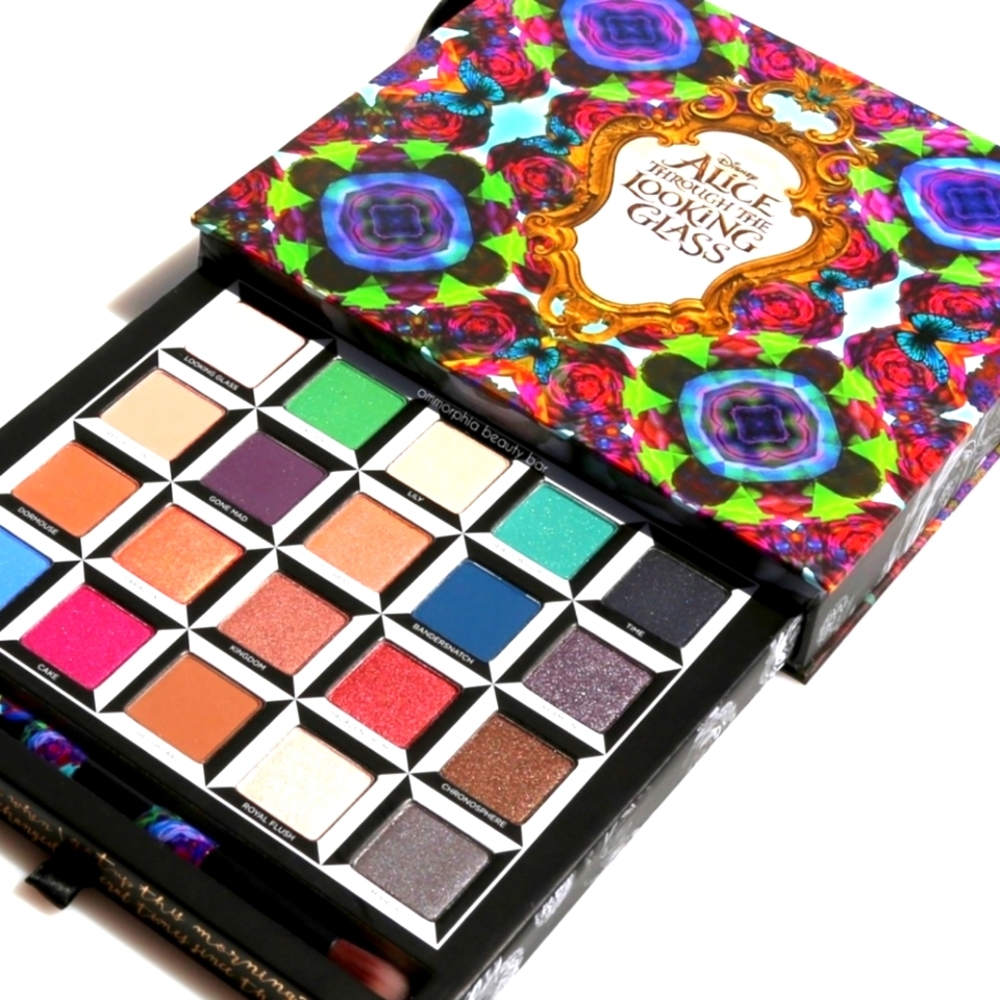 Urban Decay Alice's Through the Looking Glass Palette NIB